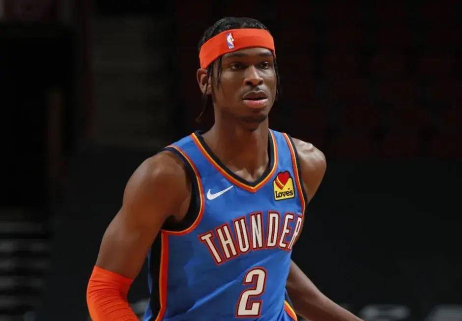 足球场上 足球场上