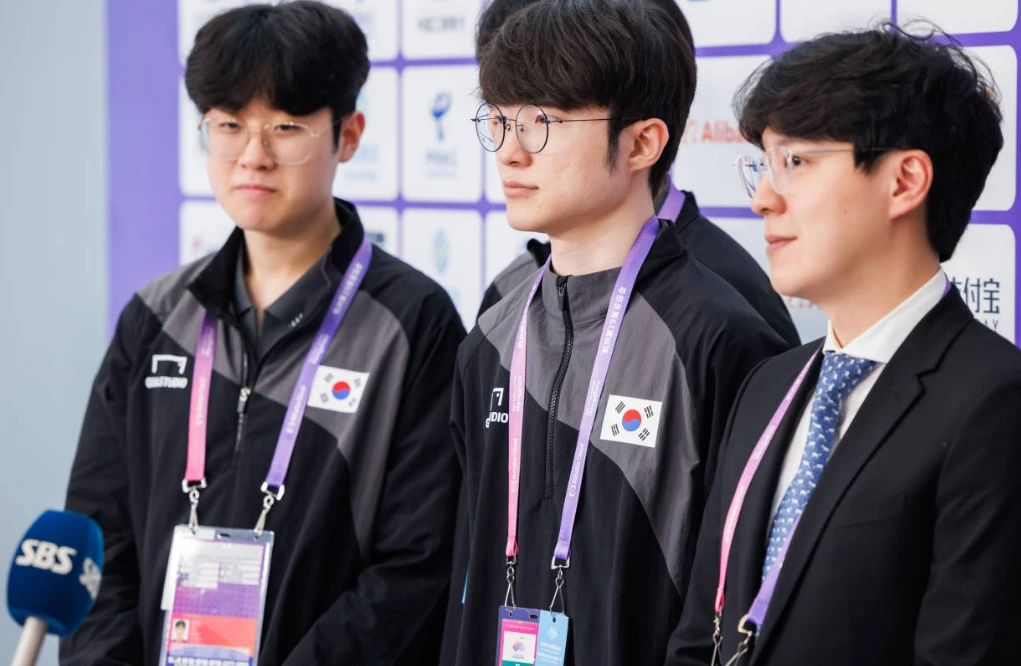 权也会偏向 权也会偏向